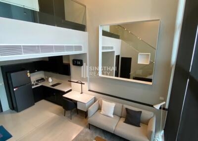 For RENT : Rhythm Sukhumvit 44/1 / 1 Bedroom / 1 Bathrooms / 62 sqm / 38000 THB [R10242]