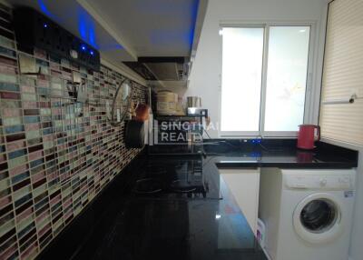 For RENT : The Bloom Sukhumvit 71 / 3 Bedroom / 2 Bathrooms / 89 sqm / 85000 THB [R10249]