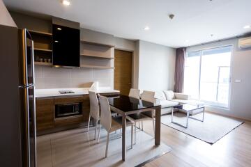 For RENT : Rhythm Sukhumvit / 2 Bedroom / 2 Bathrooms / 65 sqm / 38000 THB [R10669]