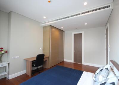 For RENT : Bright Sukhumvit 24 / 1 Bedroom / 1 Bathrooms / 67 sqm / 38000 THB [R11476]