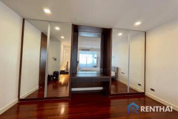 For sale condo 1 bedroom at Ananya Beachfront