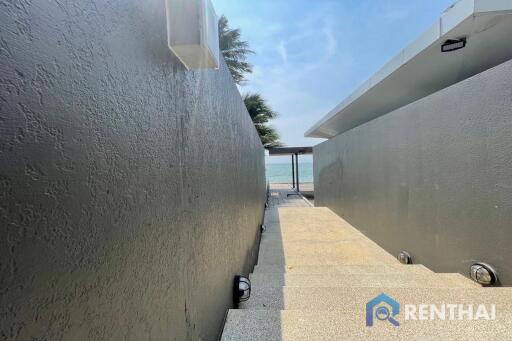 สำหรับ ขาย คอนโด 1 ห้องนอน ที่ Ananya Beachfront