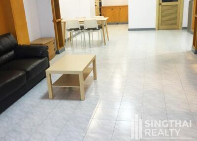 For RENT : Supalai Place / 2 Bedroom / 2 Bathrooms / 121 sqm / 39000 THB [7488328]