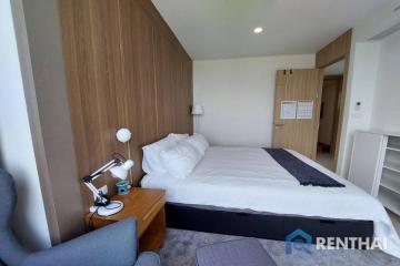 Sale The Riviera wongamat 1 bedroom 50 sq.m. Conner unit Sea view