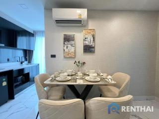 For sale condo 2 bedrooms at Arcadia Millennium Tower