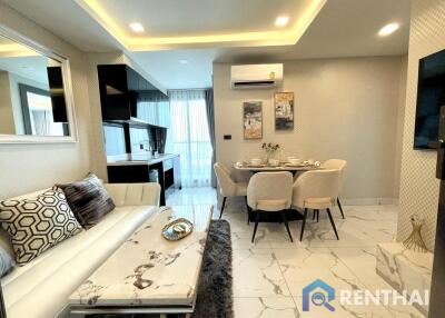 For sale condo 2 bedrooms at Arcadia Millennium Tower