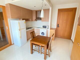 For RENT : The Emporio Place / 1 Bedroom / 1 Bathrooms / 47 sqm / 39000 THB [9981268]