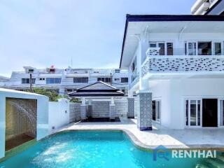For sale house 4 bedrooms at Na Jomtien