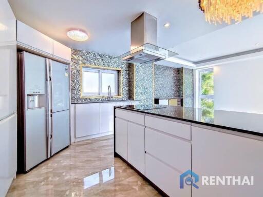 For sale house 4 bedrooms at Na Jomtien