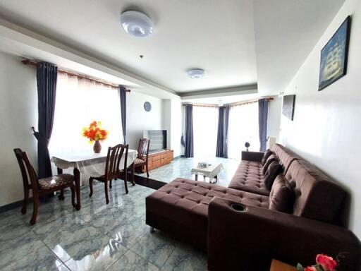 70 sqm 1-bedroom condo rent Jomtien