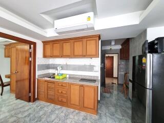 70 sqm 1-bedroom condo rent Jomtien