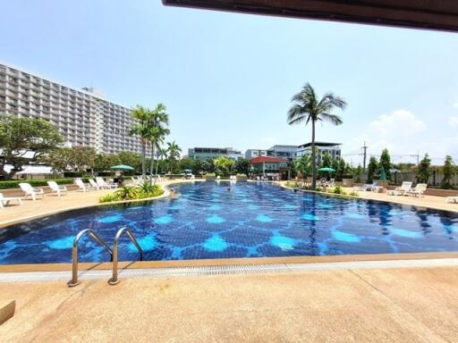 70 sqm 1-bedroom condo rent Jomtien