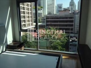 For RENT : Focus Ploenchit / 2 Bedroom / 2 Bathrooms / 61 sqm / 40000 THB [2805818]