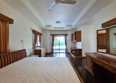 6-bedroom House For Sale Pattaya