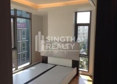 For RENT : Focus Ploenchit / 2 Bedroom / 2 Bathrooms / 61 sqm / 40000 THB [2880902]