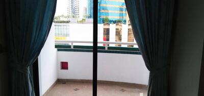 For RENT : Las Colinas / 2 Bedroom / 3 Bathrooms / 186 sqm / 40000 THB [2880380]