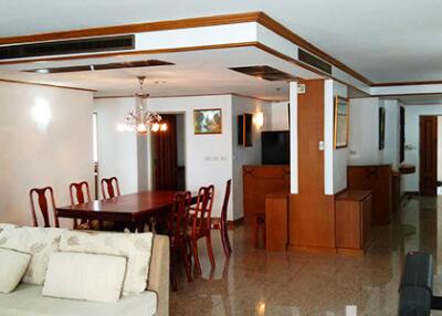 For RENT : Las Colinas / 2 Bedroom / 3 Bathrooms / 186 sqm / 40000 THB [2880380]