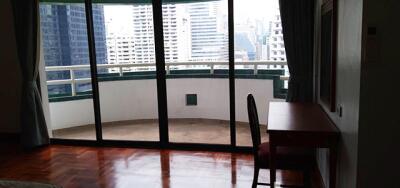 For RENT : Las Colinas / 2 Bedroom / 3 Bathrooms / 186 sqm / 40000 THB [2880380]