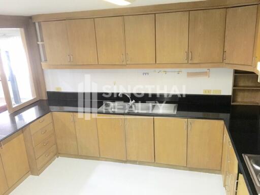 For RENT : Richmond Palace / 3 Bedroom / 2 Bathrooms / 147 sqm / 40000 THB [3095921]