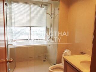 For RENT : The Emporio Place / 1 Bedroom / 1 Bathrooms / 68 sqm / 40000 THB [3520271]