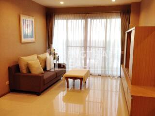 For RENT : The Emporio Place / 1 Bedroom / 1 Bathrooms / 68 sqm / 40000 THB [3520271]