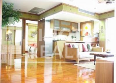 For RENT : Urbana Langsuan / 1 Bedroom / 1 Bathrooms / 62 sqm / 40000 THB [3794078]