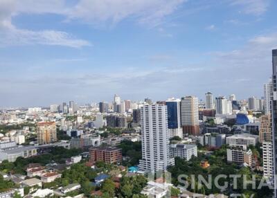 For RENT : HQ by Sansiri / 1 Bedroom / 1 Bathrooms / 43 sqm / 40000 THB [5868275]