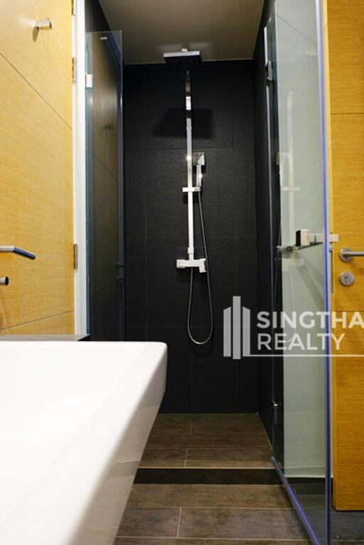 For RENT : The Lofts Ekkamai / 1 Bedroom / 1 Bathrooms / 47 sqm / 40000 THB [6228797]