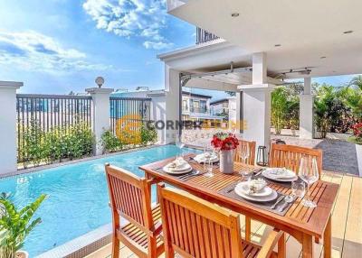 4 bedroom House in Rungsii Village Pattaya East Pattaya