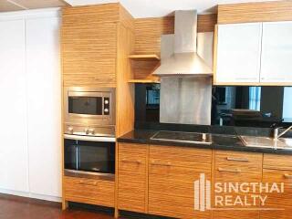 For RENT : Urbana Langsuan / 2 Bedroom / 2 Bathrooms / 92 sqm / 40000 THB [6510394]