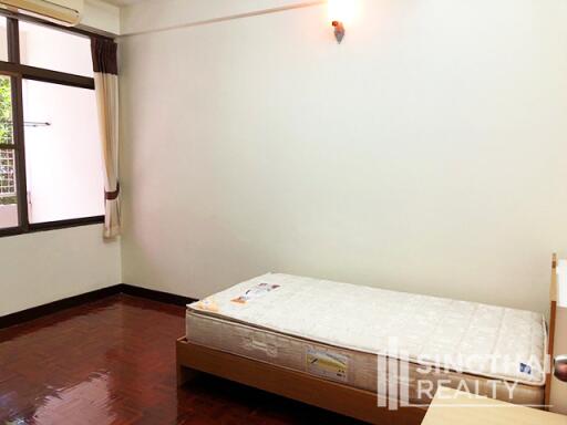 For RENT : Sawasdee Mansion / 3 Bedroom / 2 Bathrooms / 146 sqm / 40000 THB [6479974]