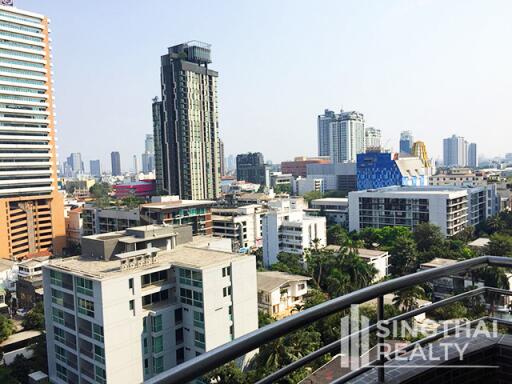 For RENT : Top View Tower / 3 Bedroom / 2 Bathrooms / 141 sqm / 40000 THB [6611633]