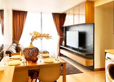 For RENT : Downtown Forty Nine / 2 Bedroom / 2 Bathrooms / 60 sqm / 40000 THB [6735028]