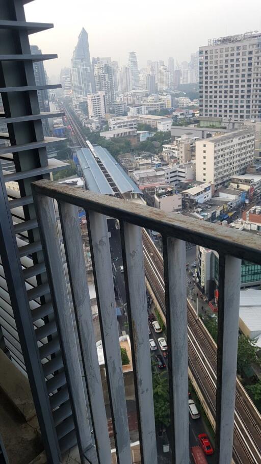 For RENT : Siri at Sukhumvit / 2 Bedroom / 2 Bathrooms / 79 sqm / 40000 THB [7382685]