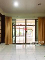 For RENT : Townhouse Thonglor / 2 Bedroom / 2 Bathrooms / 121 sqm / 40000 THB [7611915]