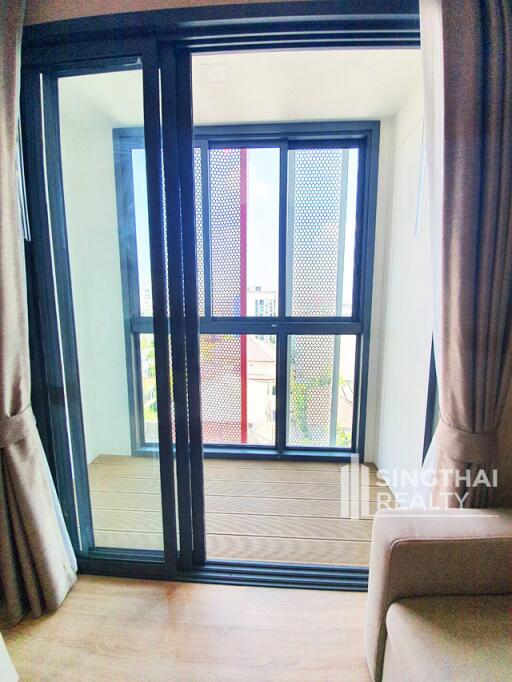 For RENT : Taka Haus Ekamai 12 / 1 Bedroom / 1 Bathrooms / 45 sqm / 40000 THB [7621835]