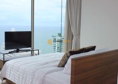 2 bedroom Condo in The Riviera Wong Amat Beach Wongamat