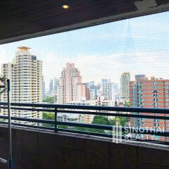 For RENT : Acadamia Grand Tower / 1 Bedroom / 1 Bathrooms / 121 sqm / 40000 THB [8135681]