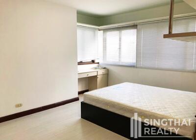 For RENT : Top View Tower / 3 Bedroom / 2 Bathrooms / 141 sqm / 40000 THB [8229726]