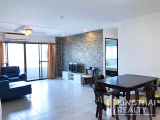 For RENT : Top View Tower / 3 Bedroom / 2 Bathrooms / 141 sqm / 40000 THB [8229726]