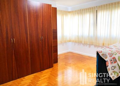 For RENT : Top View Tower / 3 Bedroom / 2 Bathrooms / 141 sqm / 40000 THB [8229790]