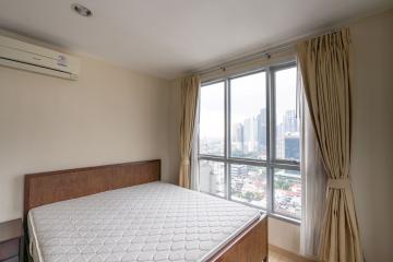 For RENT : Life @ Sathorn 10 / 2 Bedroom / 2 Bathrooms / 65 sqm / 35000 THB [8419496]