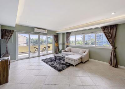 1 bedroom Condo in View Talay Residence 5 Pratumnak