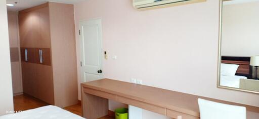 For RENT : Serene Place Sukhumvit 24 / 2 Bedroom / 2 Bathrooms / 81 sqm / 40000 THB [8548209]
