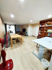 For RENT : Serene Place Sukhumvit 24 / 2 Bedroom / 2 Bathrooms / 111 sqm / 40000 THB [8556430]