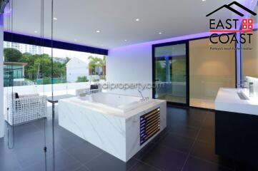 Private Pool Villa   House for sale and for rent in Pratumnak Hill, Pattaya. SRH14263