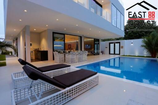 Private Pool Villa   House for sale and for rent in Pratumnak Hill, Pattaya. SRH14263