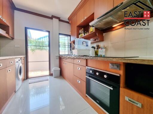 Boss Village House for sale in East Pattaya, Pattaya. SH14349