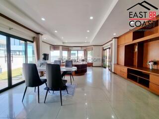 Boss Village House for sale in East Pattaya, Pattaya. SH14349