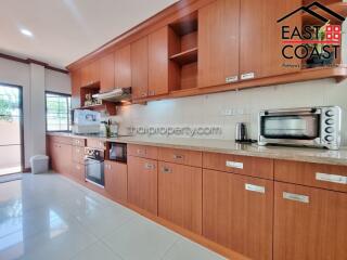 Boss Village House for sale in East Pattaya, Pattaya. SH14349